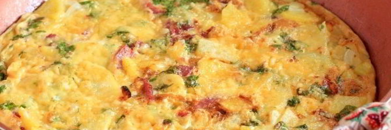 Фриттата с картофелем и ветчиной