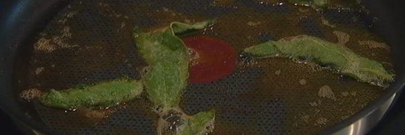 фриттата с козьим сыром и шалфеем