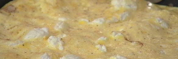 фриттата с козьим сыром и шалфеем