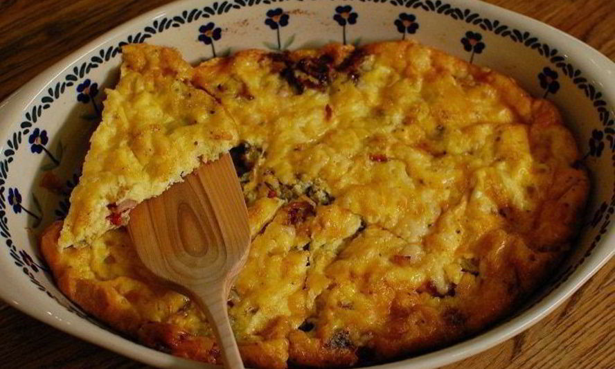 Рецепт фриттаты с сыром, тимьяном и вялеными помидорами