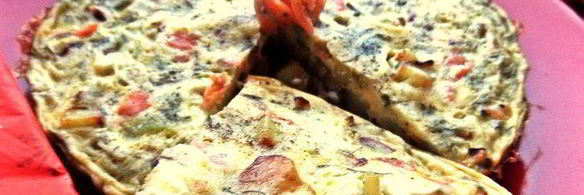 испанский картофельный омлет с рыбкой