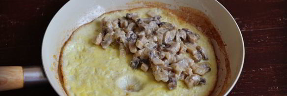 омлет с грибами