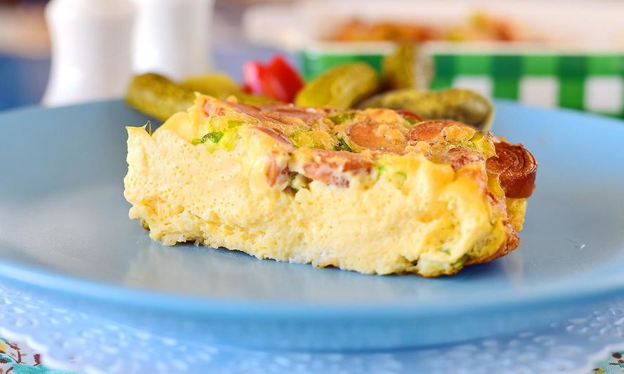 Рецепт омлета с колбасой в духовке