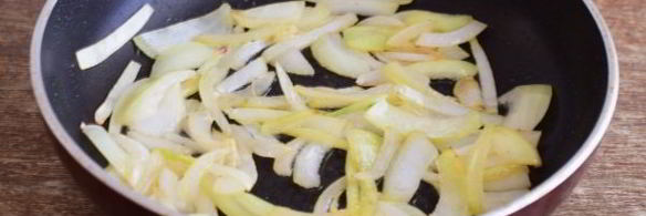 омлет с огурцами