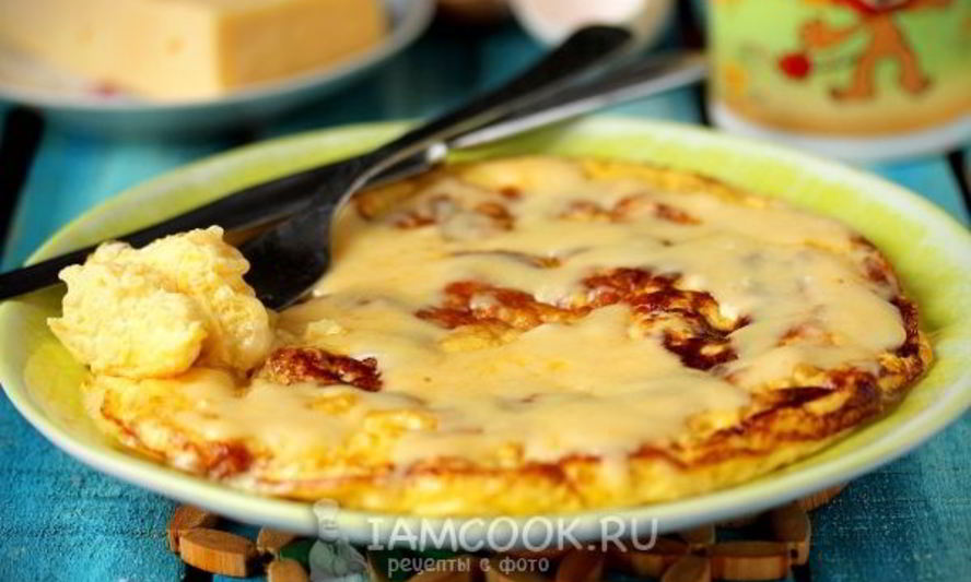 Рецепт омлета с сыром на молоке