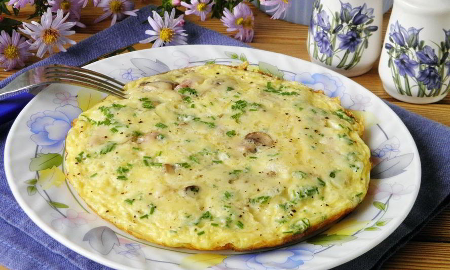 Рецепт омлета с ветчиной, грибами и сыром