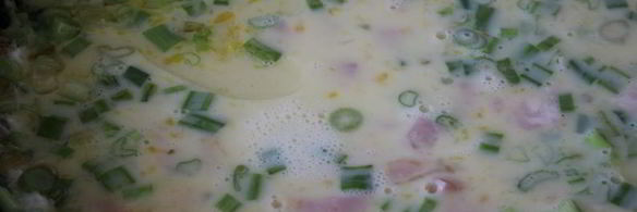 омлет с ветчиной и зеленым луком