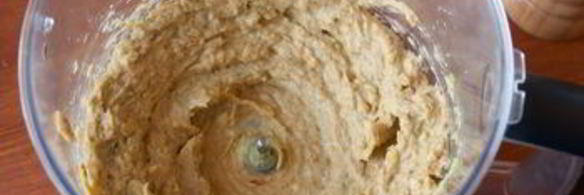 паштет из авокадо и копченой рыбы