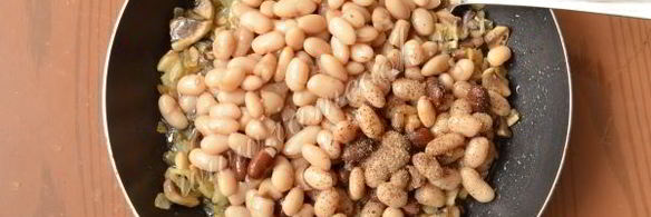 паштет из фасоли, грибов и тофу