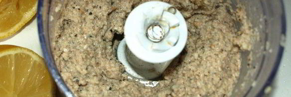 паштет из маша с баклажанами и кунжутно-ореховой пастой