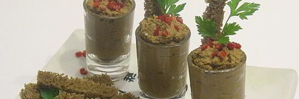 печеночный куриный паштет с тыквой и овощами