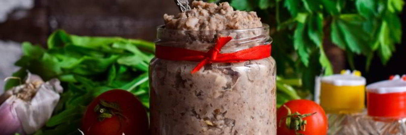 Постный паштет из фасоли с грибами