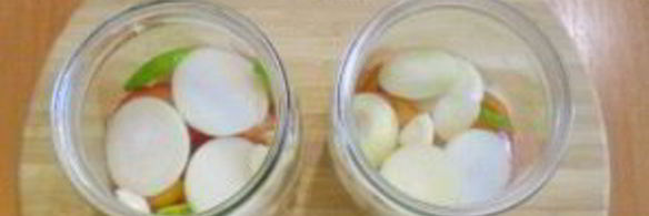 помидоры с луком на зиму