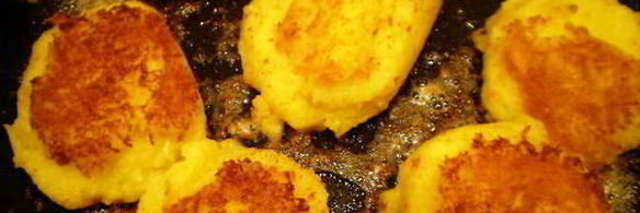 мясные роллы в винно-грибном соусе