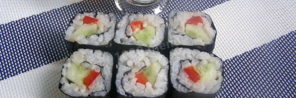 постные роллы с огурцом