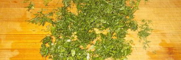 пшеничный ролл с форелью и зеленью