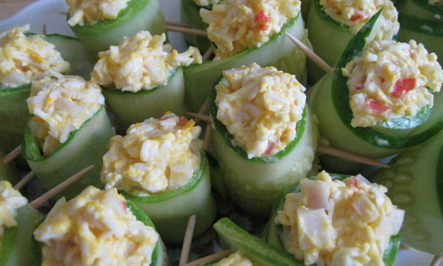 Рецепт роллов из огурца с крабовыми палочками