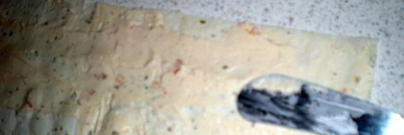 роллы из тонкого лаваша с семгой и авокадо