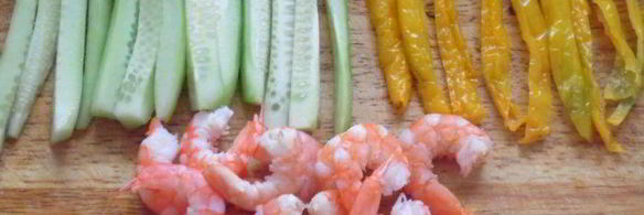 роллы с креветками