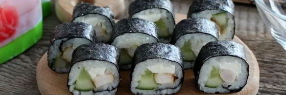 роллы с курицей