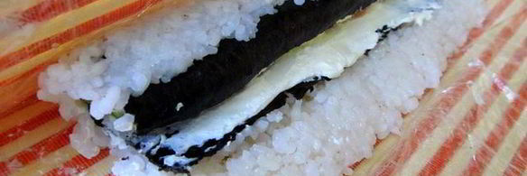 роллы с лососем и сыром филадельфия