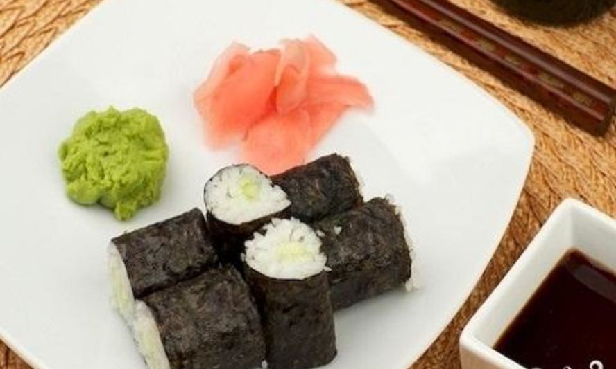 Рецепт роллов с огурцом