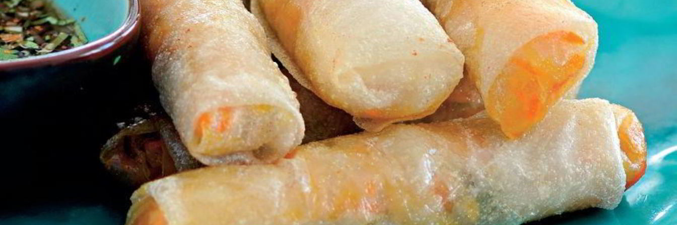 Спринг-роллы с крабами и свининой