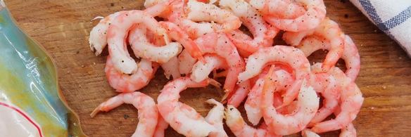 спринг-роллы с креветками