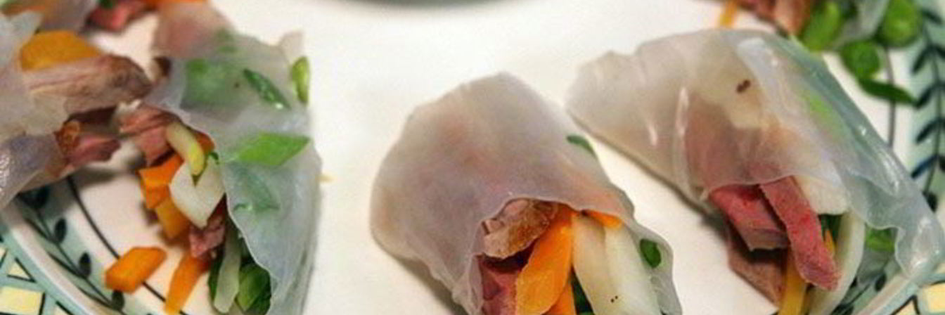 Спринг-роллы с уткой