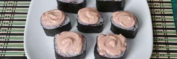 запеченные роллы с крабовыми палочками