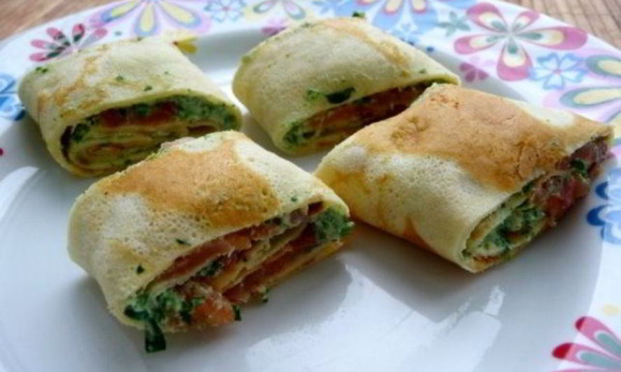 Рецепт блинных рулетов с красной рыбой