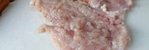 куриные рулетики в слоеном тесте