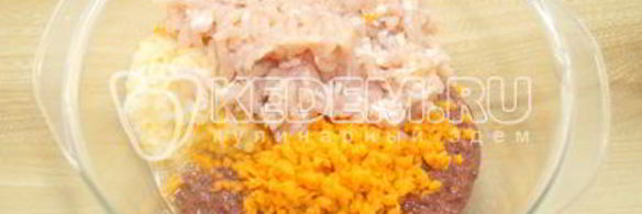 мясной рулет с яйцом