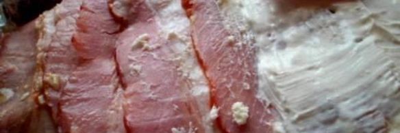 мясной, слоеный рулет