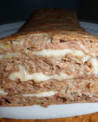 Печеночный рулет с сыром