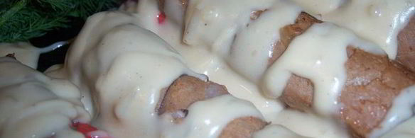 порционные рулетики из тунца с крабовыми палочками