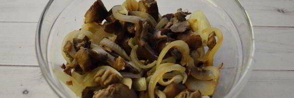 рулет из лаваша с картофелем и белыми грибами