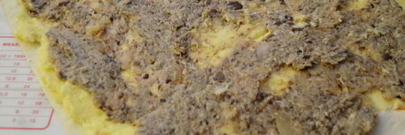 рулет из лаваша с картофелем и белыми грибами