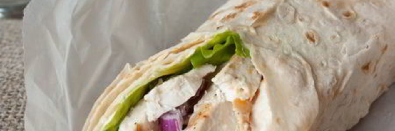 Рулет из лаваша в греческом стиле