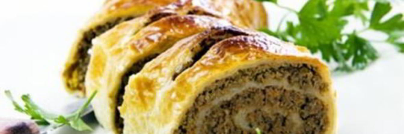 Рулет из слоеного теста