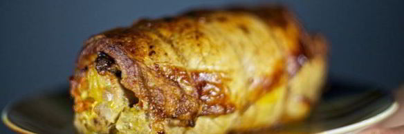 рулет из свинины с овощами