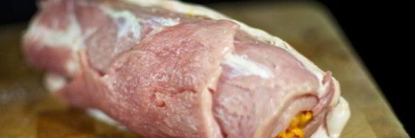 рулет из свинины с овощами