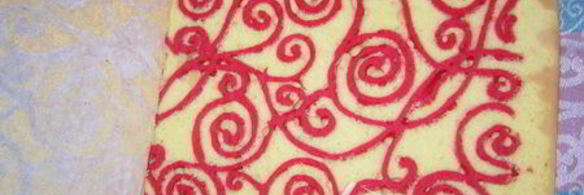 рулет с декоративным украшением