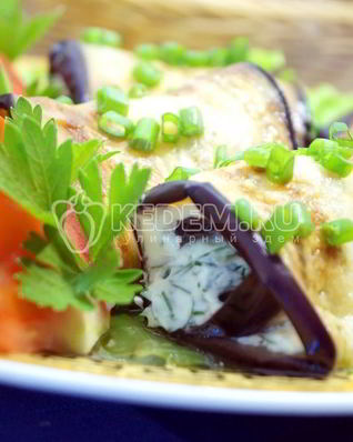 Рулетики из баклажанов с чесноком Мио