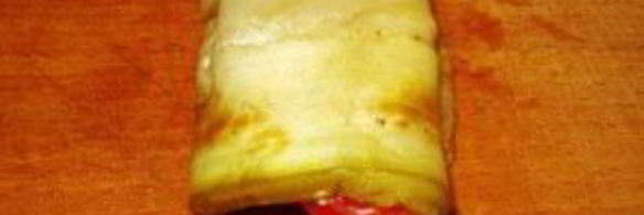 рулетики из баклажанов с помидорами