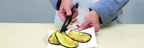 рулетики из баклажанов