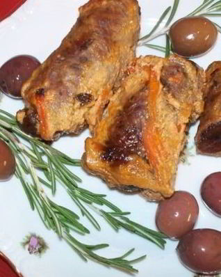 Рулетики из говядины с черносливом