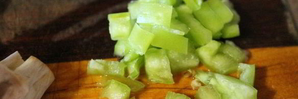 рулетики из свинины с овощами