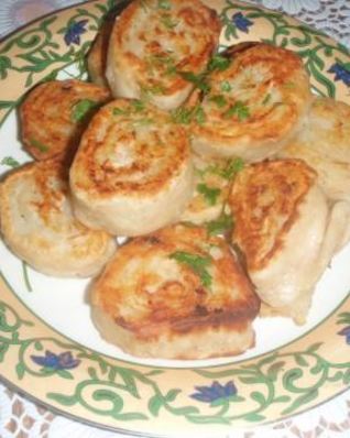 Рулеты с картофелем и грибами