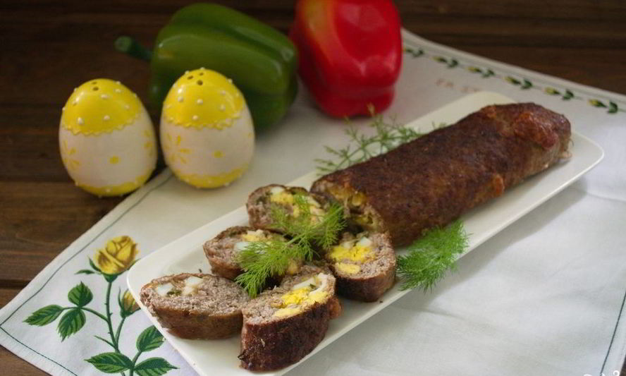 Рецепт сырно-мясного рулет